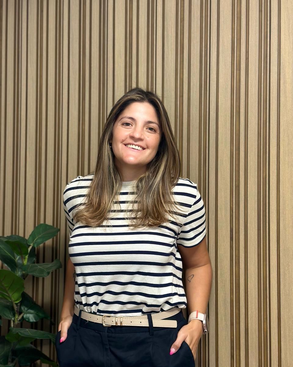 Pamela Molbert - Marketing & Administración